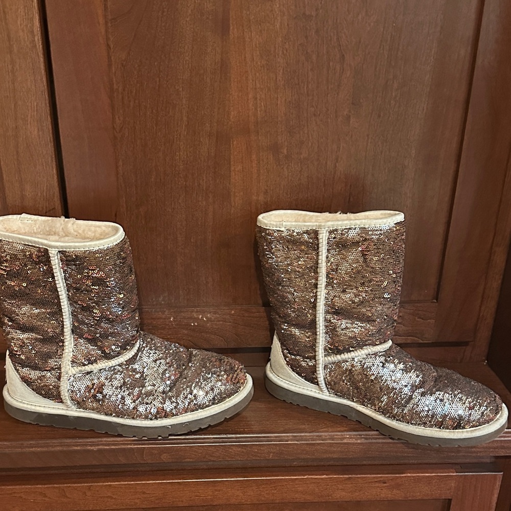 UGG Sparkling Sequin Boots in Bronze